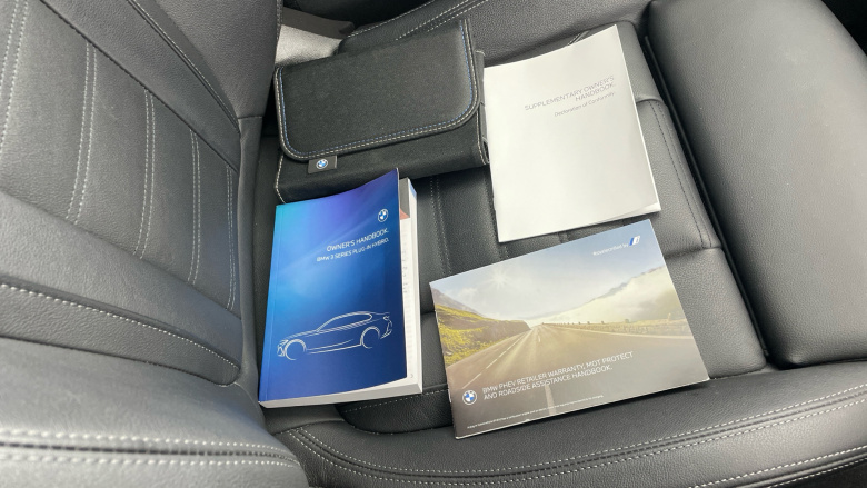 BMW 3 Series 330e M Sport 4dr Step Auto Saloon